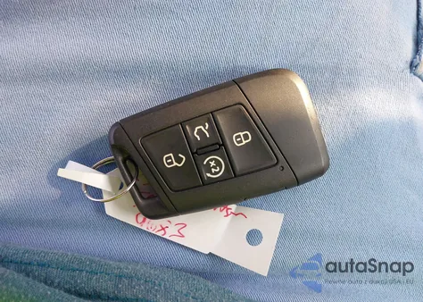 2023 Volkswagen Taos 1.5T Se from USA, damaged, VIN 3VVEX7B28PM349683